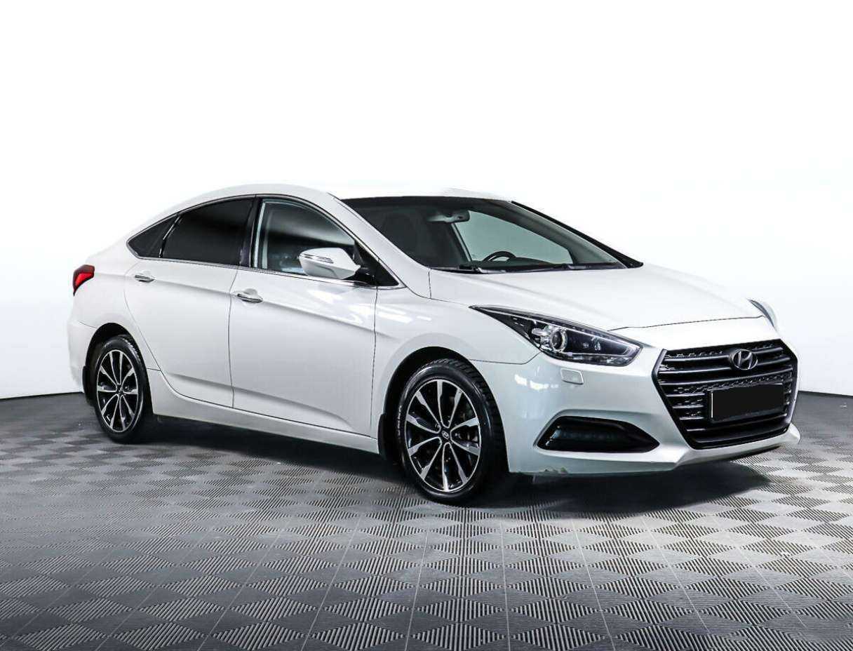 Hyundai i40 б/у, 2015, Автоматическая. Фото: #2