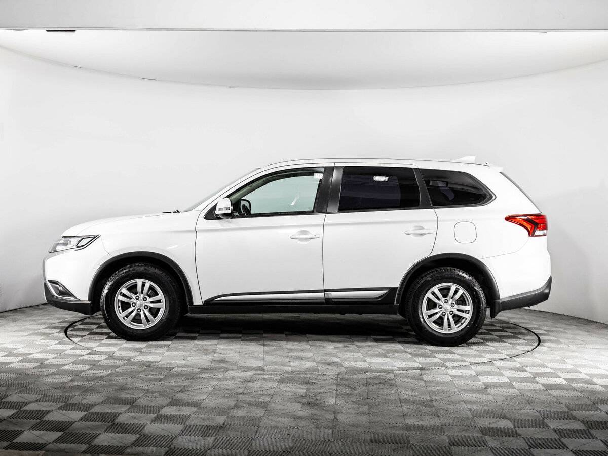 Mitsubishi Outlander б/у, 2018, Вариатор. Фото: #7