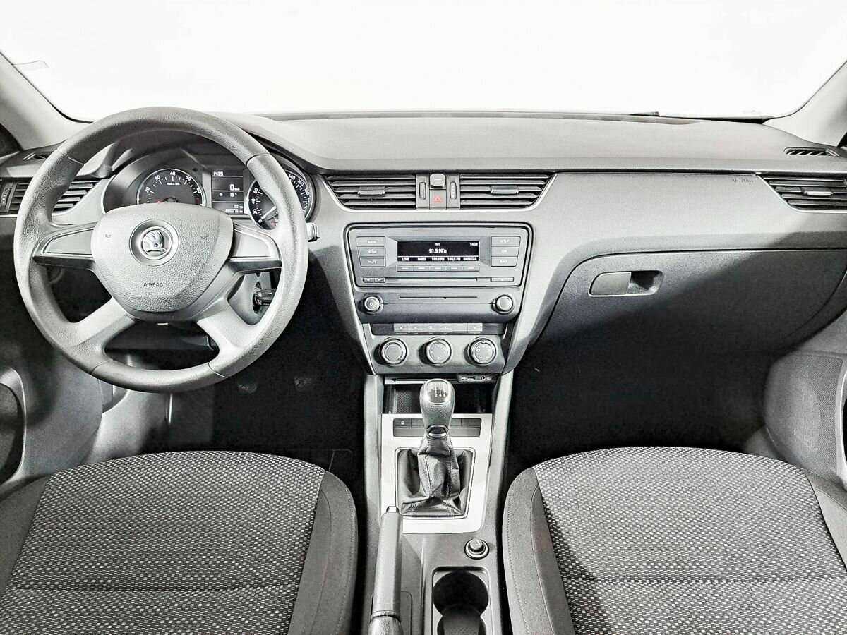 Skoda Octavia б/у, 2014, Механическая. Фото: #10