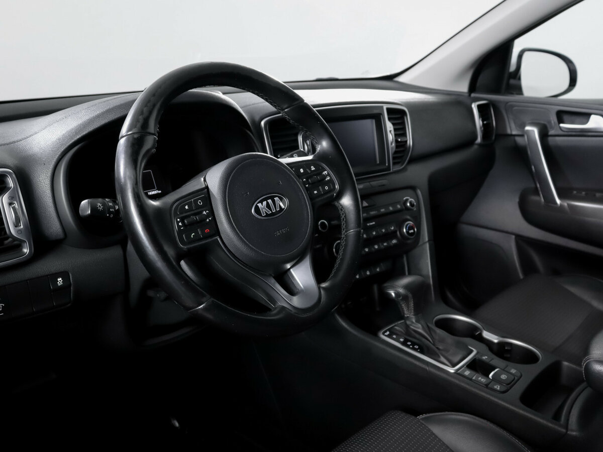Kia Sportage б/у, 2016, Автоматическая. Фото: #12