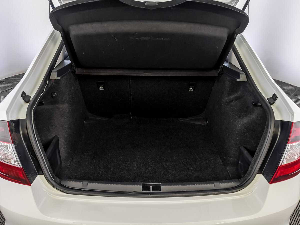 Skoda Rapid б/у, 2019, Механическая. Фото: #9