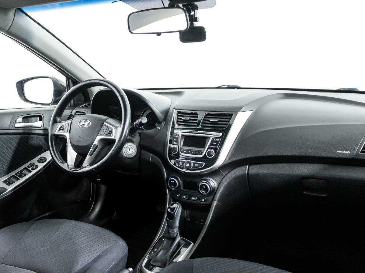 Hyundai Solaris б/у, 2016, Автоматическая. Фото: #8