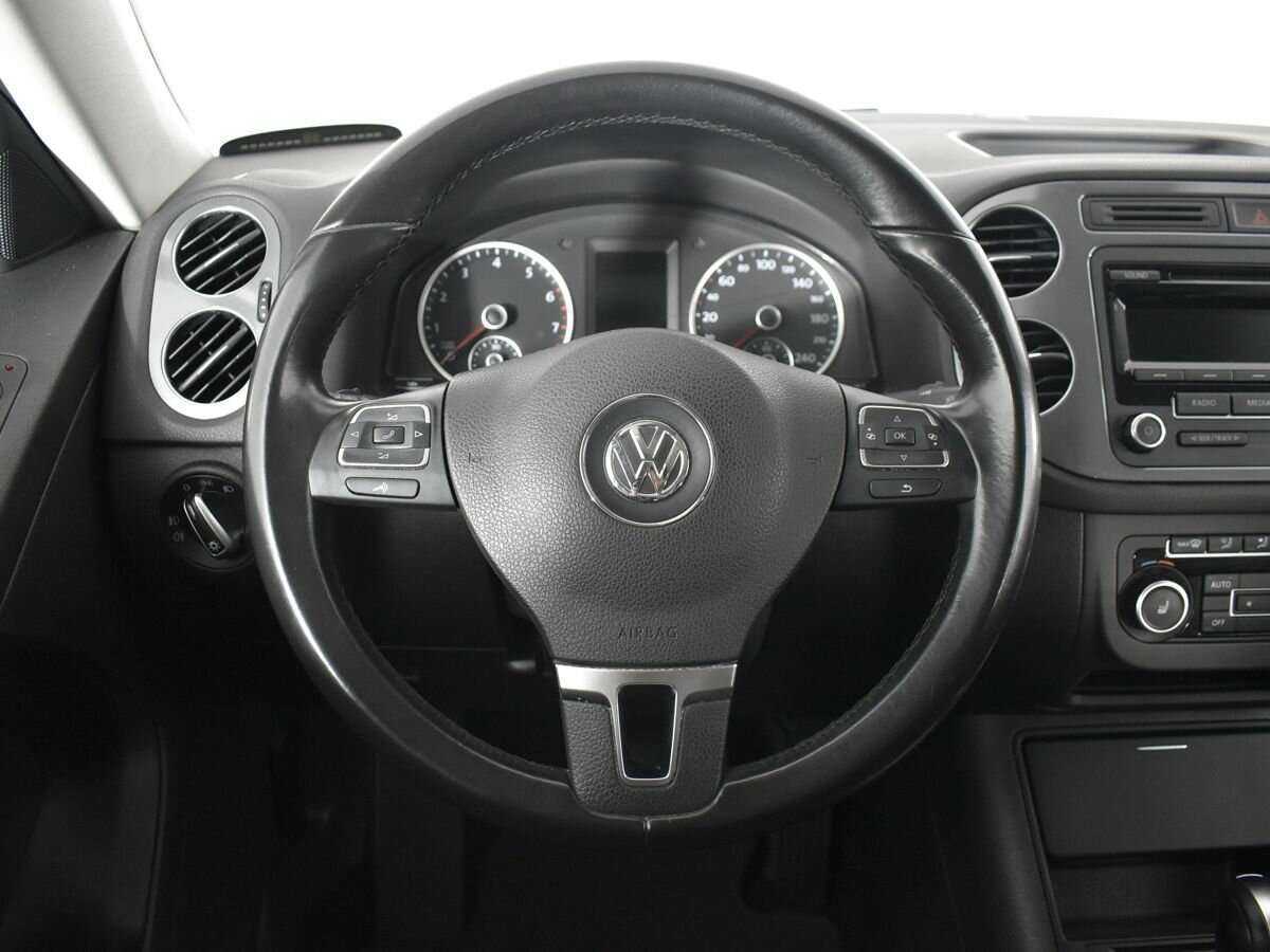 Volkswagen Tiguan б/у, 2012, Автоматическая. Фото: #9
