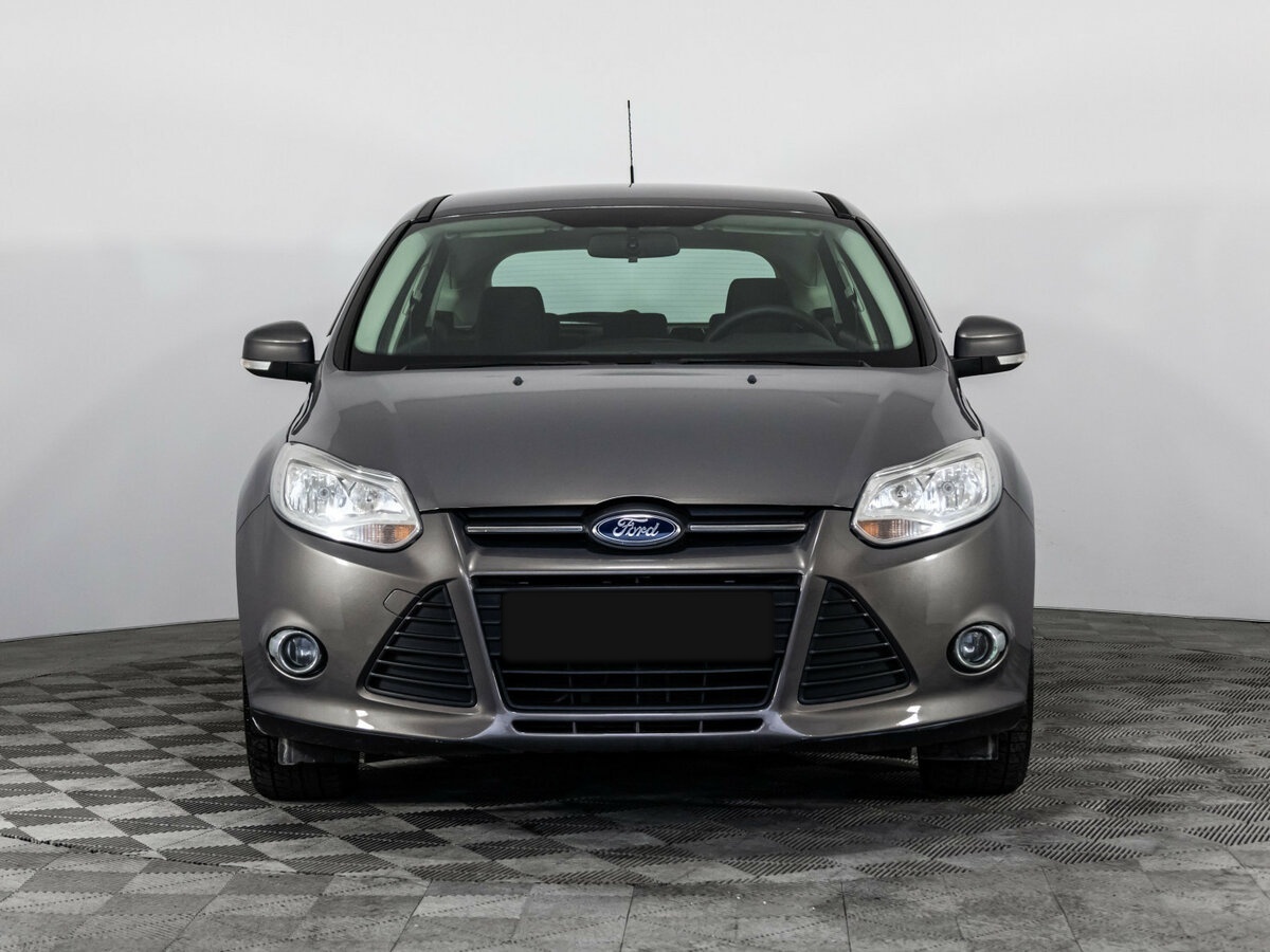 Ford Focus б/у, 2014, Механическая. Фото: #1