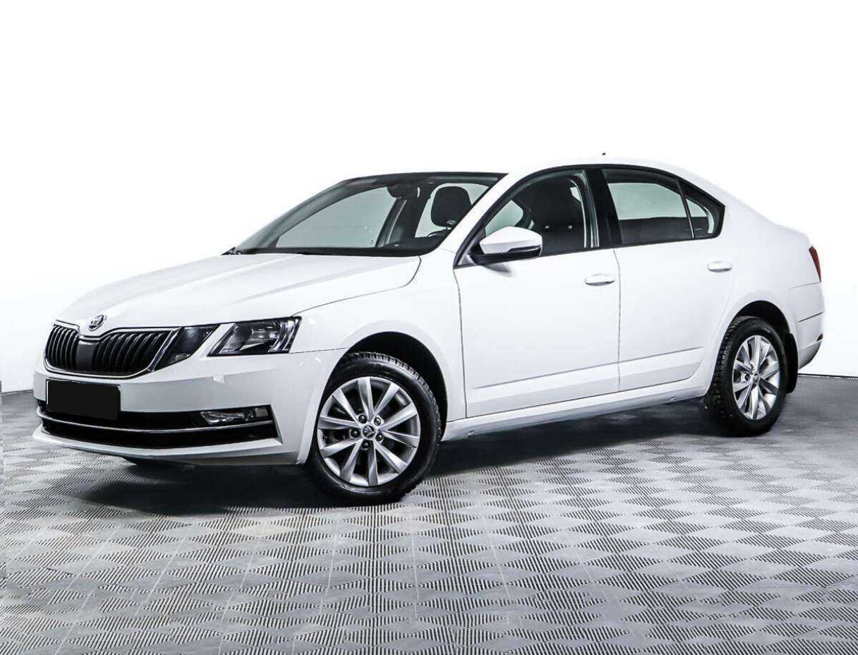 Skoda Octavia б/у, 2018, Автоматическая. Фото: #0