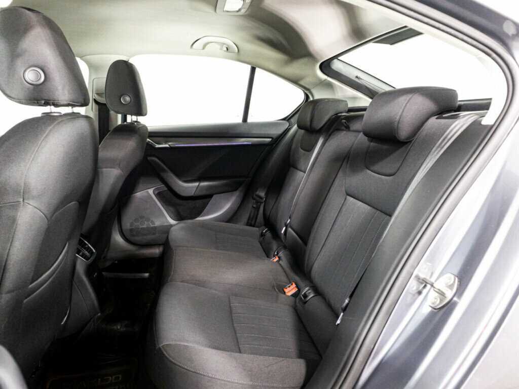 Skoda Octavia б/у, 2018, Автоматическая. Фото: #9