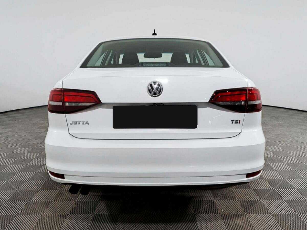 Volkswagen Jetta б/у, 2016, Механическая. Фото: #4