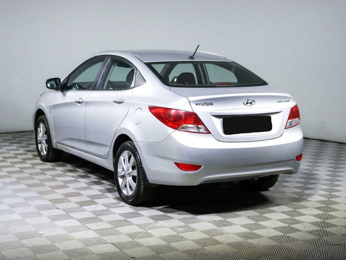 Hyundai Solaris б/у, 2013, Автоматическая. Фото: #6