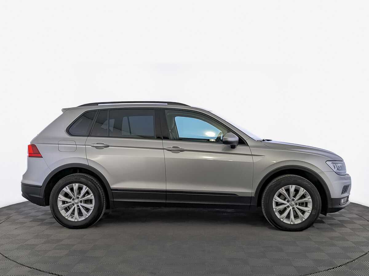 Volkswagen Tiguan б/у, 2020, Роботизированная. Фото: #3