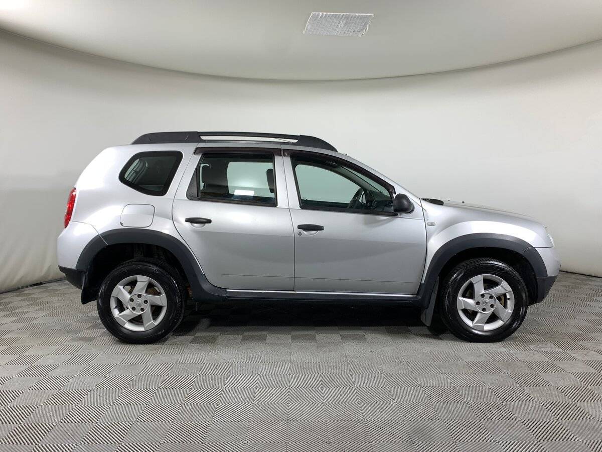 Renault Duster б/у, 2013, Автоматическая. Фото: #3