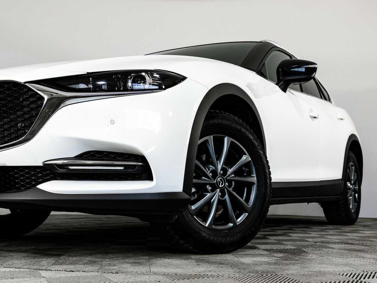Mazda CX-4 б/у, 2023, Автоматическая. Фото: #1