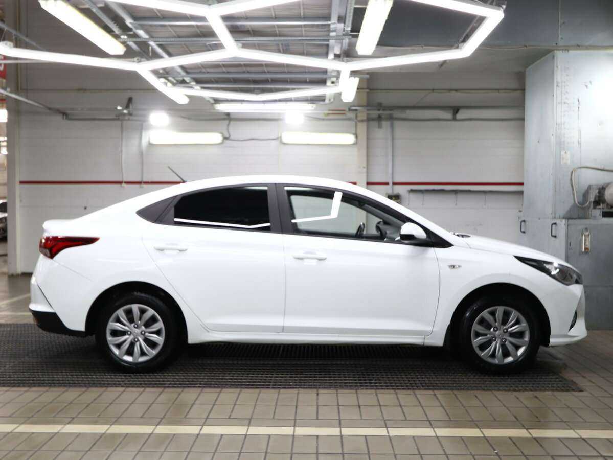 Hyundai Solaris б/у, 2020, Механическая. Фото: #13