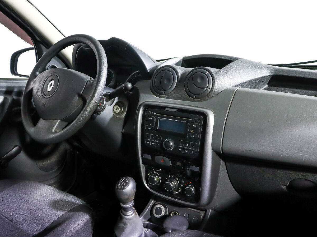 Renault Duster б/у, 2013, Механическая. Фото: #7