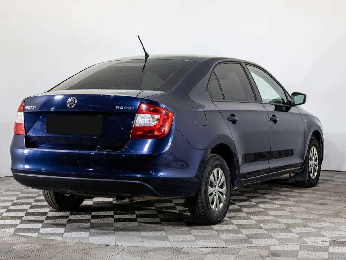Skoda Rapid б/у, 2015, Механическая. Фото: #3