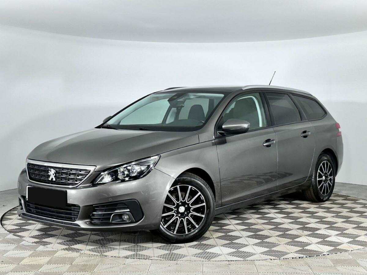 Peugeot 308 б/у, 2018, Механическая. Посмотреть фото