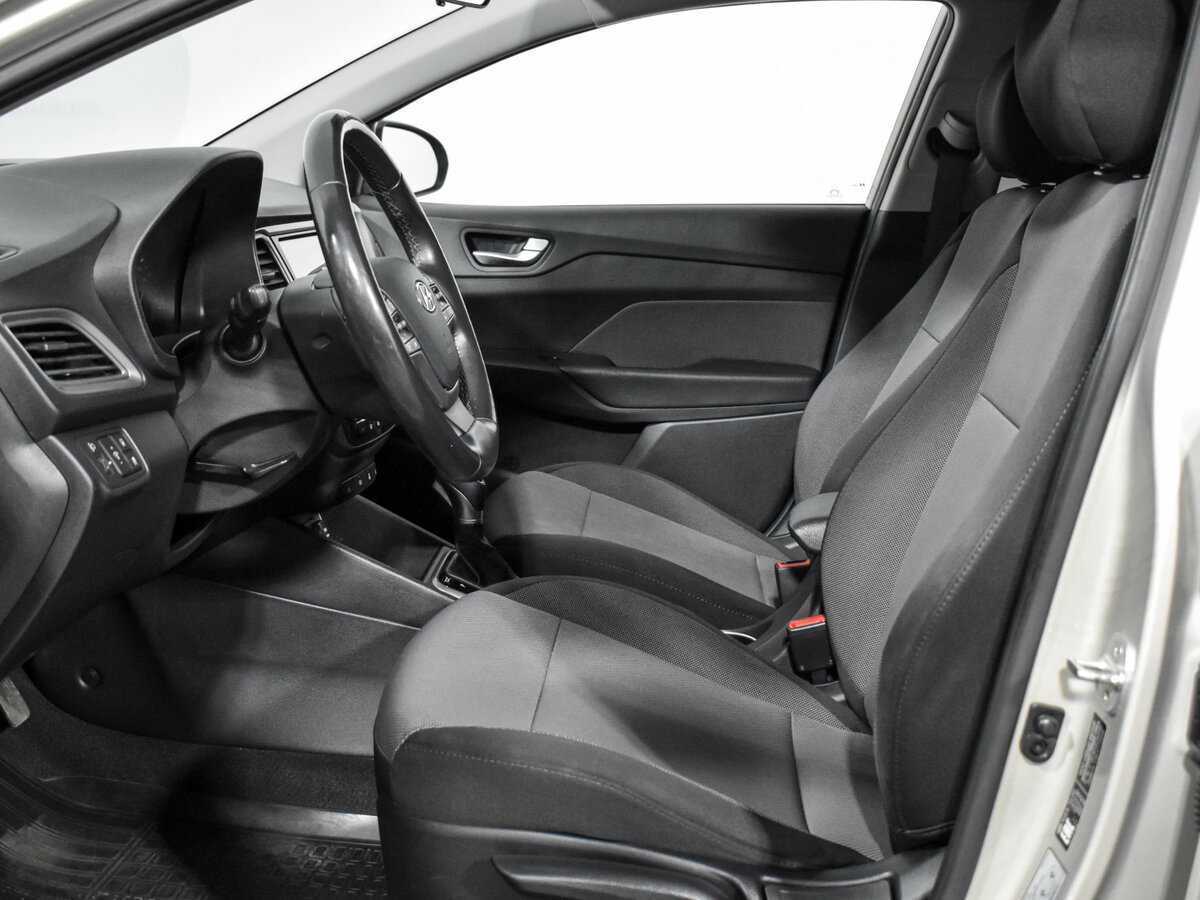 Hyundai Solaris б/у, 2019, Автоматическая. Фото: #9