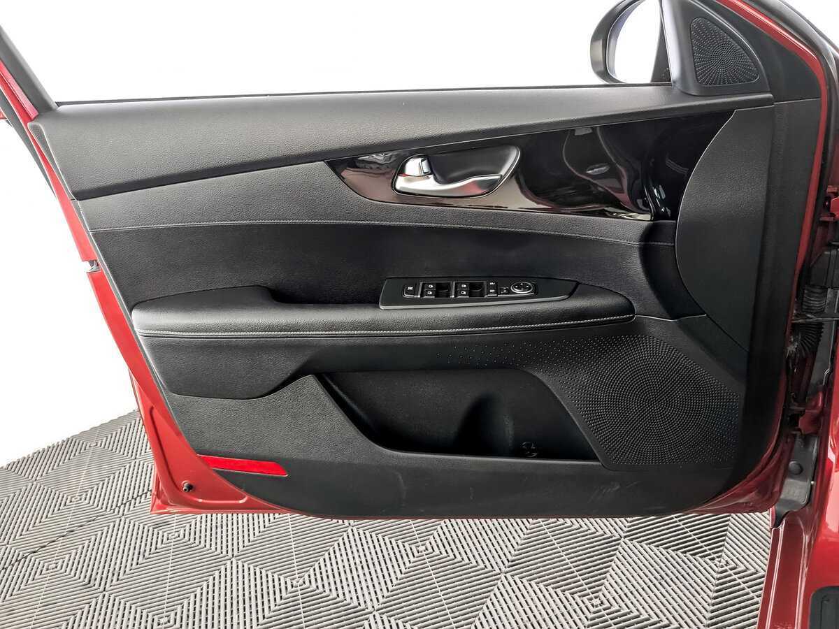 Kia Cerato б/у, 2020, Автоматическая. Фото: #16
