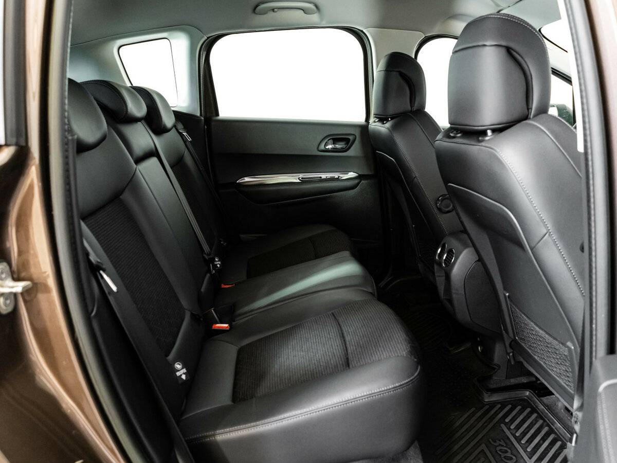 Peugeot 3008 б/у, 2014, Механическая. Фото: #11