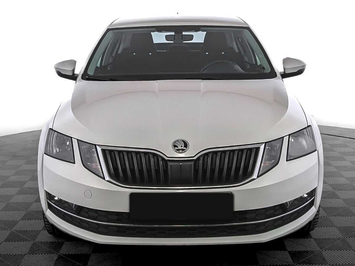Skoda Octavia б/у, 2019, Механическая. Фото: #1