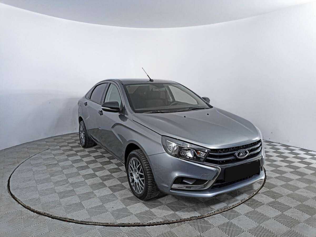 Lada (ВАЗ) Vesta б/у, 2018, Механическая. Фото: #2