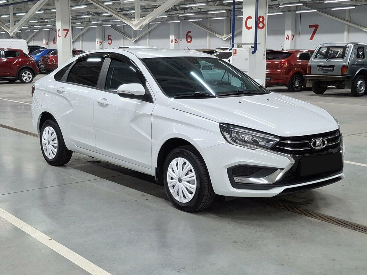Lada (ВАЗ) Vesta б/у, 2023, Механическая. Фото: #2