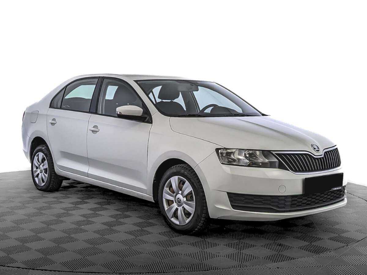 Skoda Rapid б/у, 2018, Автоматическая. Фото: #2