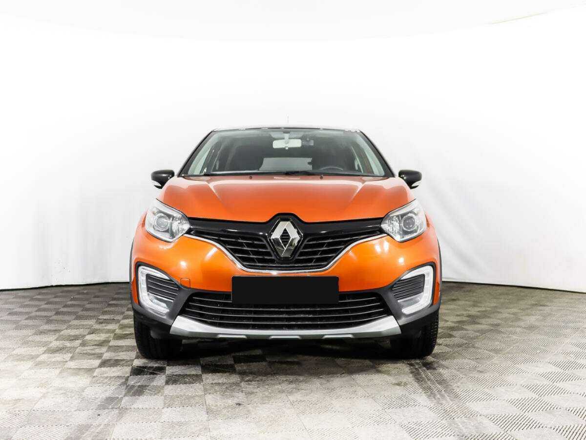 Renault Kaptur б/у, 2016, Автоматическая. Фото: #1