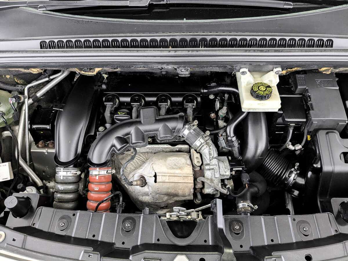 Peugeot 3008 б/у, 2012, Автоматическая. Фото: #8