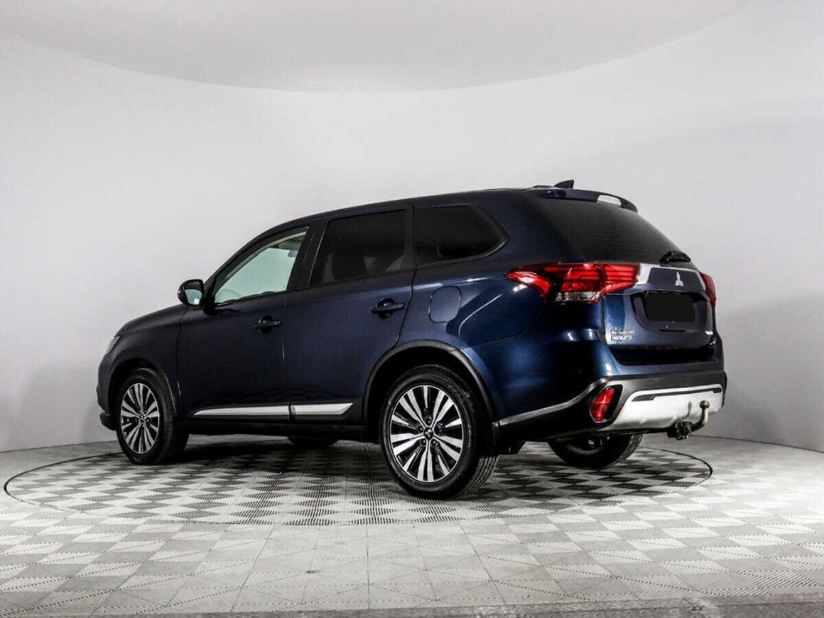 Mitsubishi Outlander б/у, 2018, Вариатор. Фото: #6