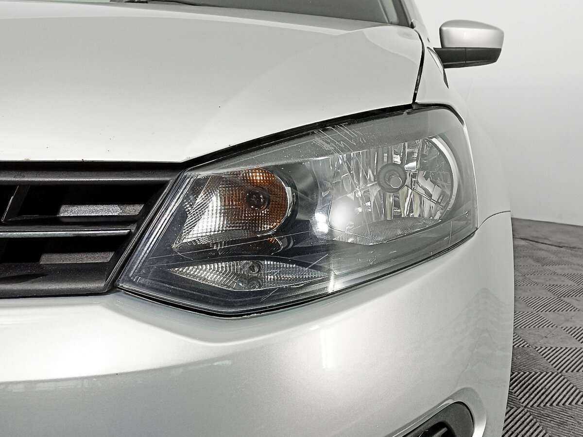 Volkswagen Polo б/у, 2013, Механическая. Фото: #16