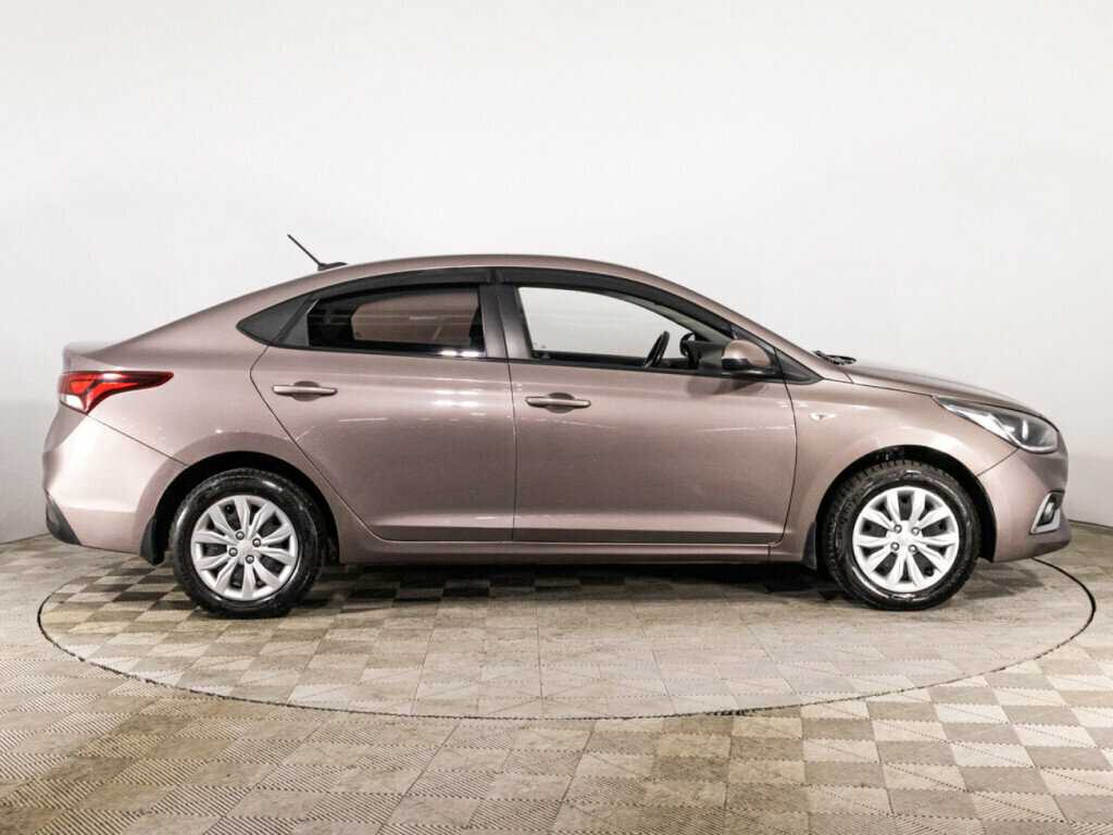 Hyundai Solaris б/у, 2018, Механическая. Фото: #3
