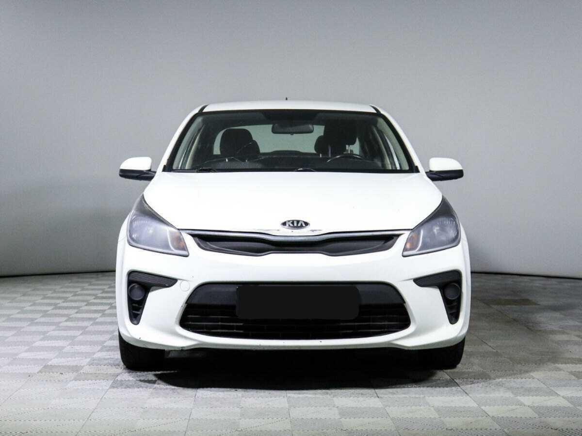 Kia Rio б/у, 2017, Механическая. Фото: #1