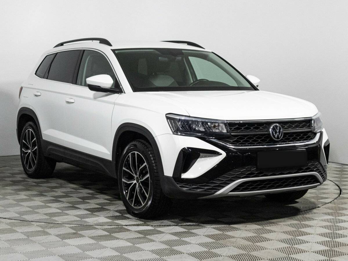 Volkswagen Taos б/у, 2021, Автоматическая. Фото: #2