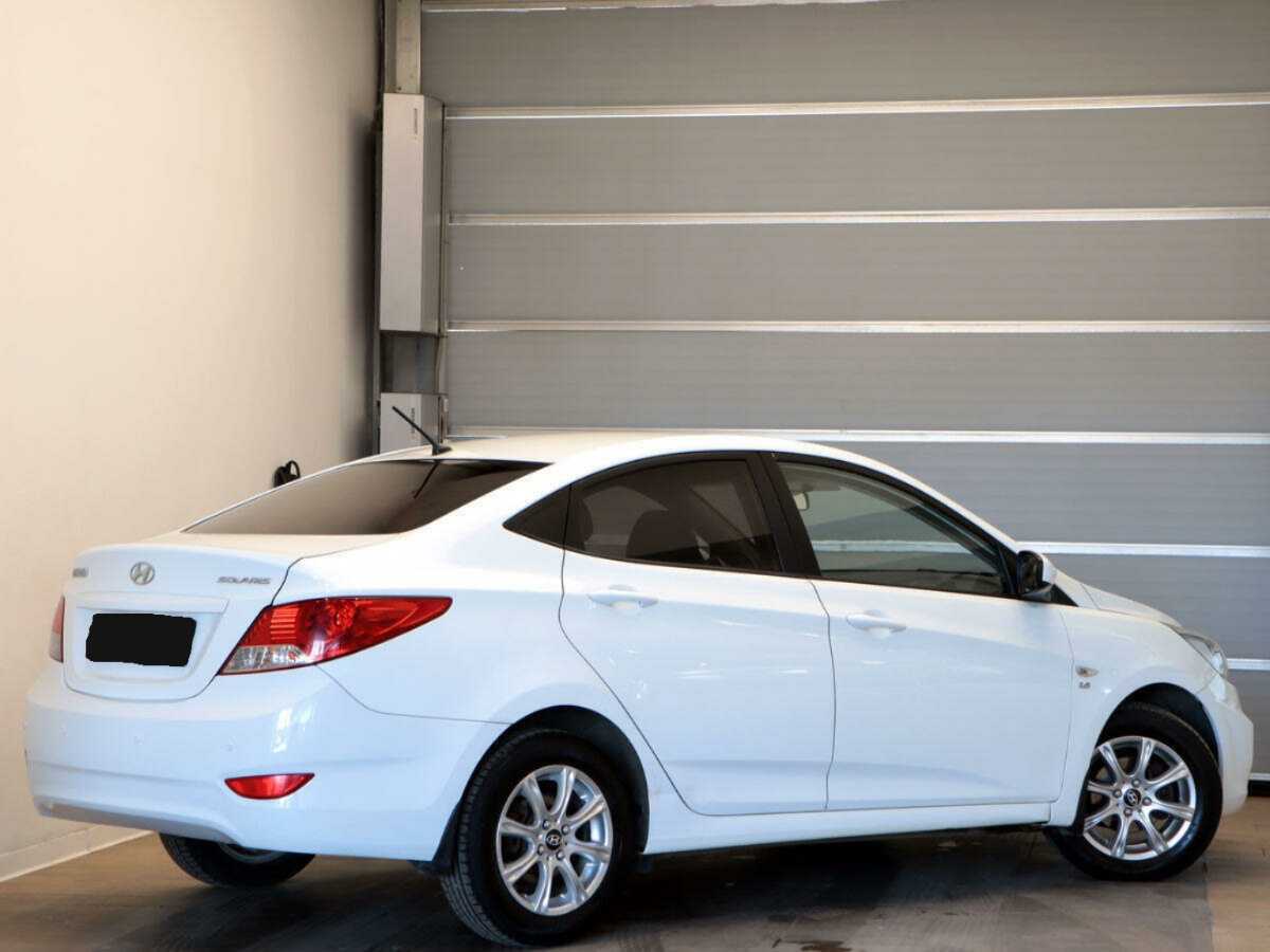 Hyundai Solaris б/у, 2013, Автоматическая. Фото: #3