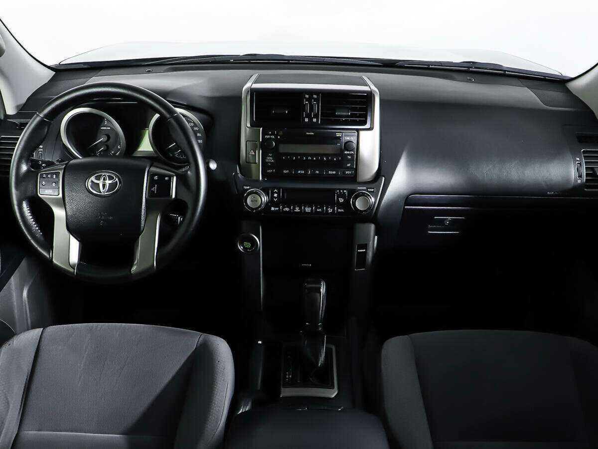 Toyota Land Cruiser Prado б/у, 2012, Автоматическая. Фото: #10