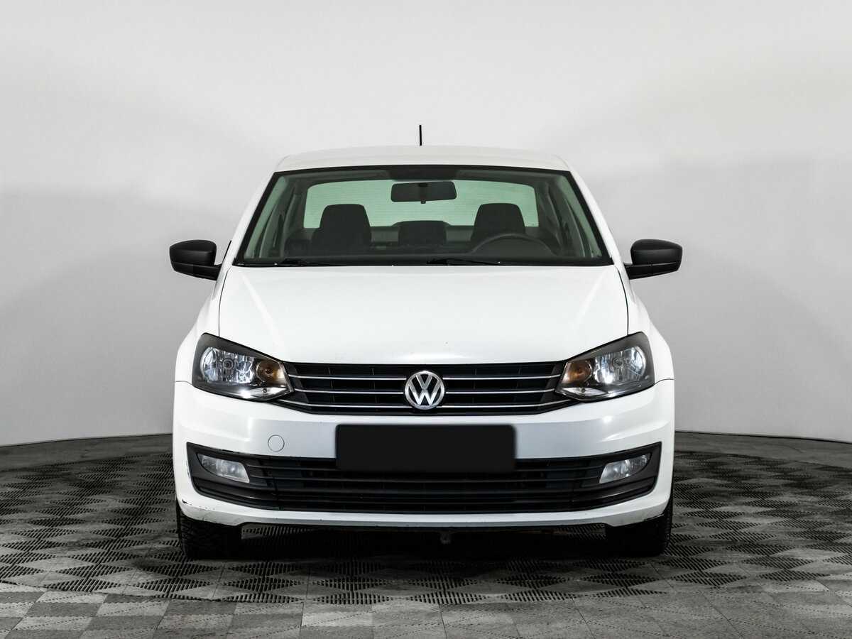 Volkswagen Polo б/у, 2017, Механическая. Фото: #1