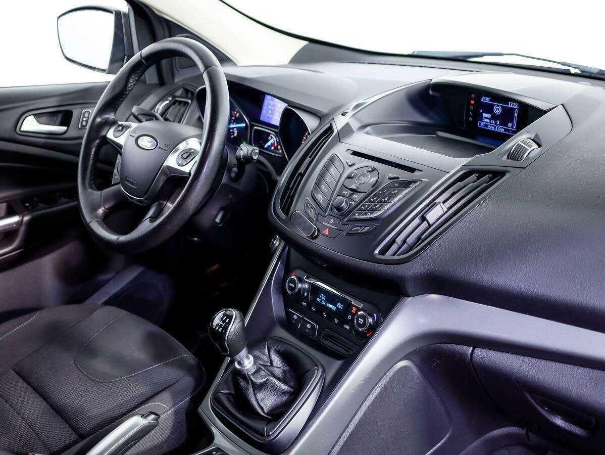 Ford Kuga б/у, 2013, Механическая. Фото: #15