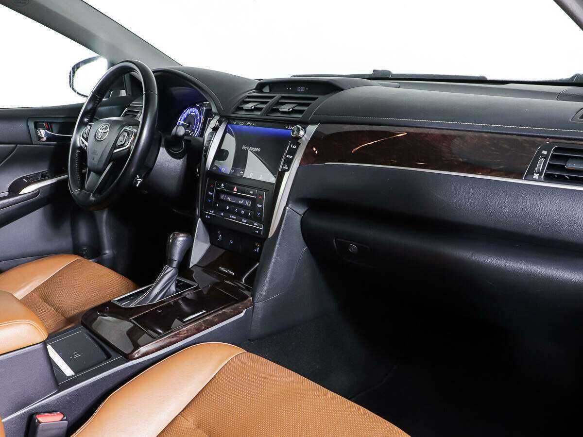 Toyota Camry б/у, 2017, Автоматическая. Фото: #8