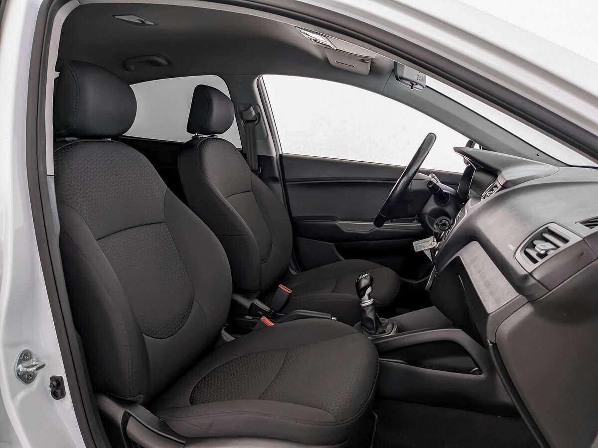 Kia Rio б/у, 2016, Механическая. Фото: #17
