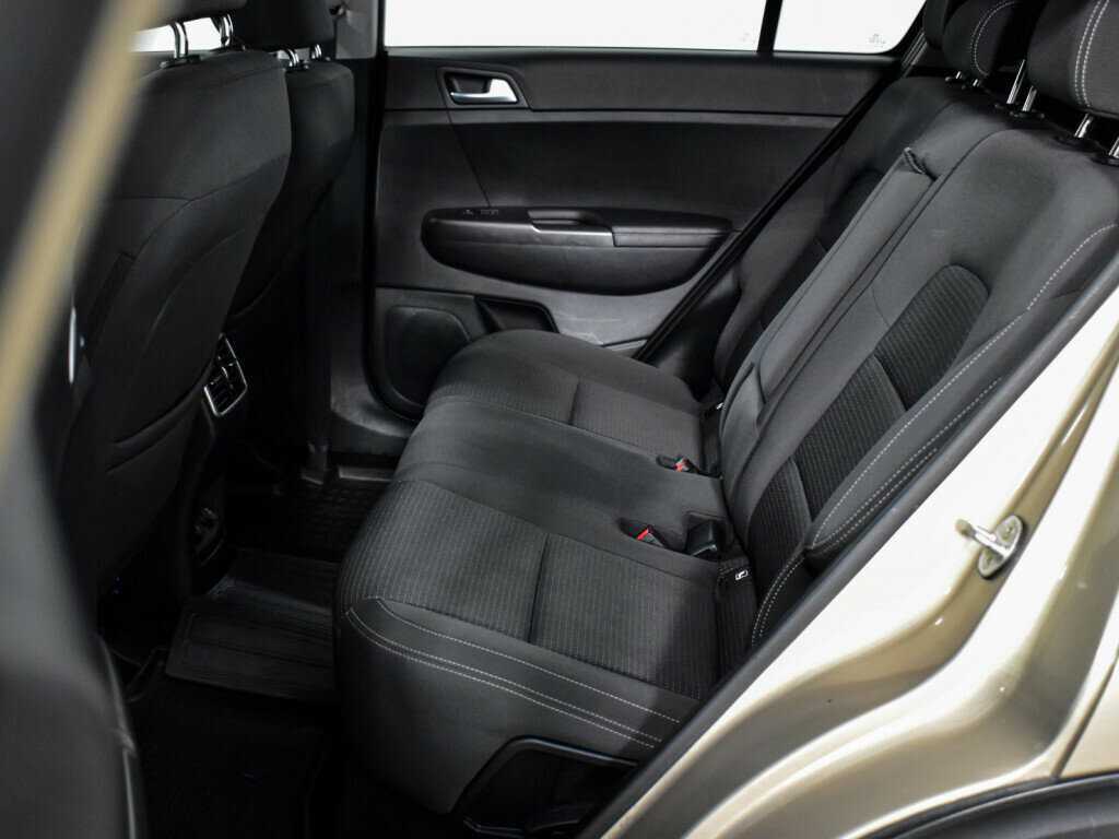 Kia Sportage б/у, 2016, Автоматическая. Фото: #11