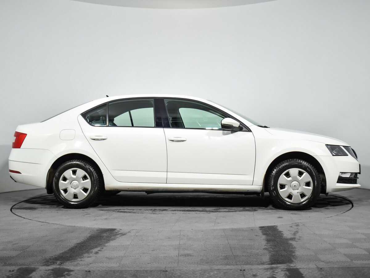 Skoda Octavia б/у, 2019, Автоматическая. Фото: #3
