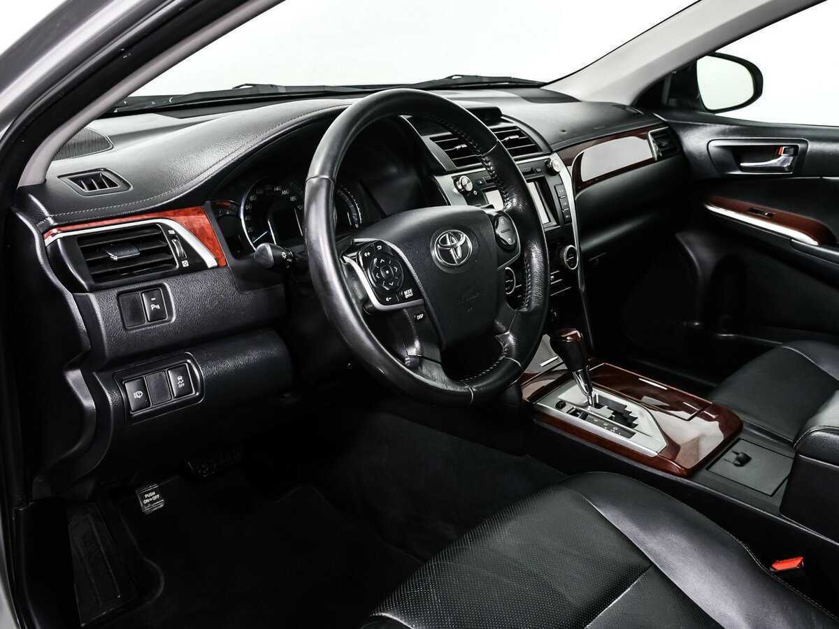 Toyota Camry б/у, 2014, Автоматическая. Фото: #11