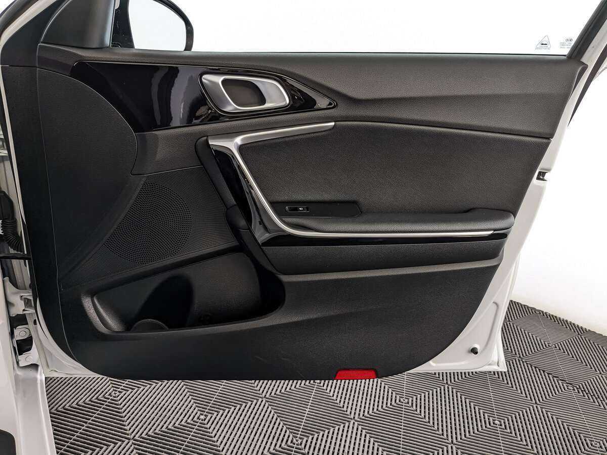 Kia Ceed б/у, 2021, Автоматическая. Фото: #20