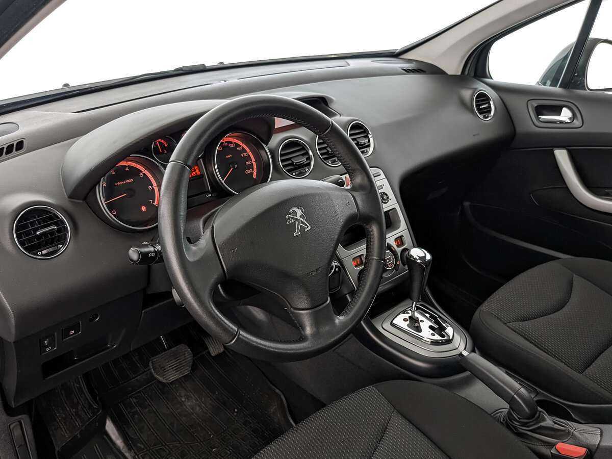 Peugeot 408 б/у, 2013, Автоматическая. Фото: #14