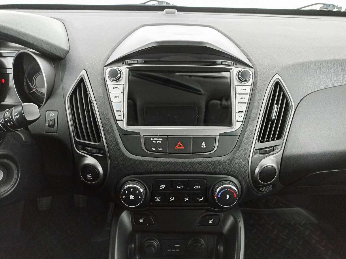 Hyundai ix35 б/у, 2015, Механическая. Фото: #12