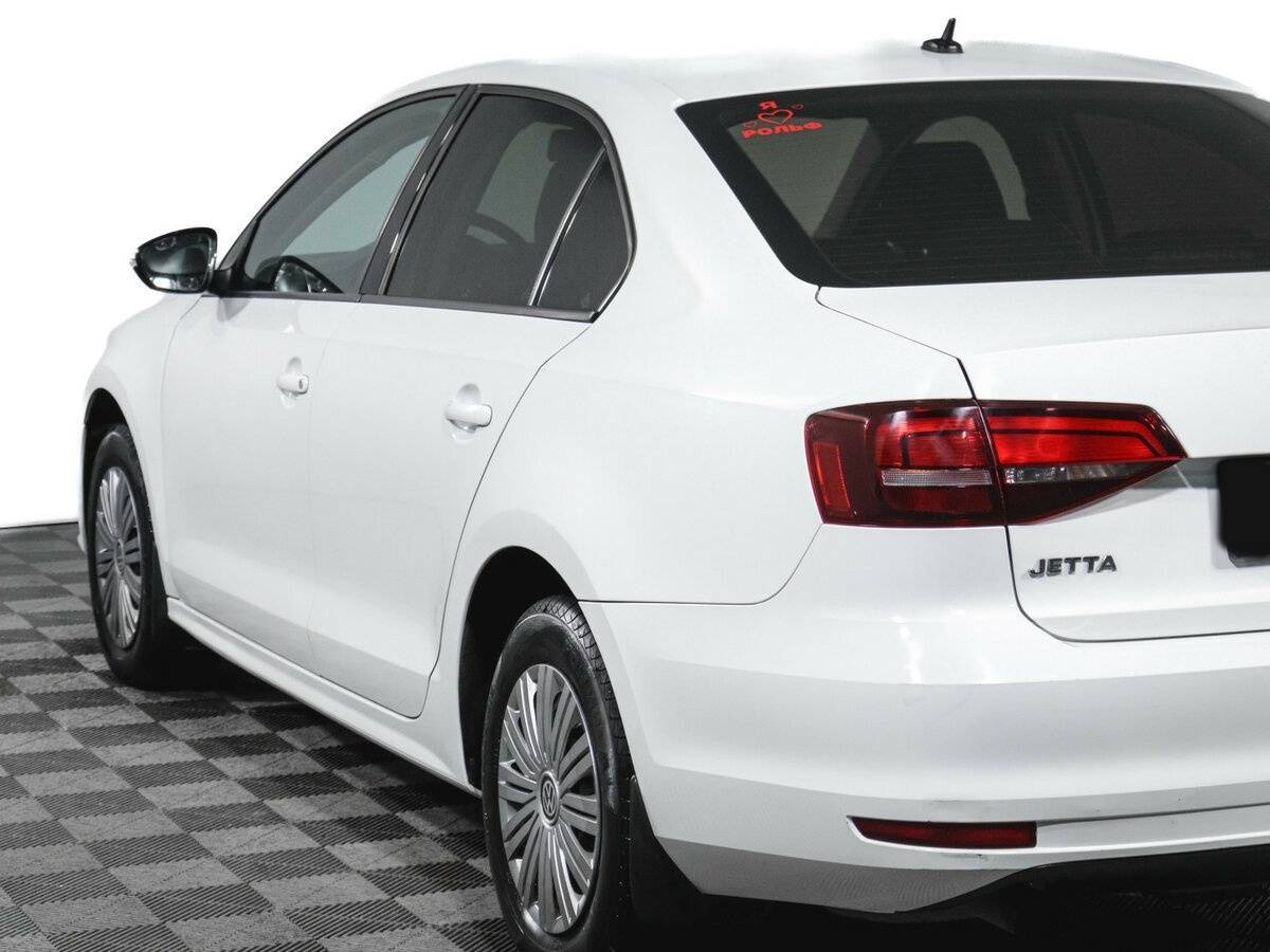 Volkswagen Jetta б/у, 2016, Автоматическая. Фото: #18