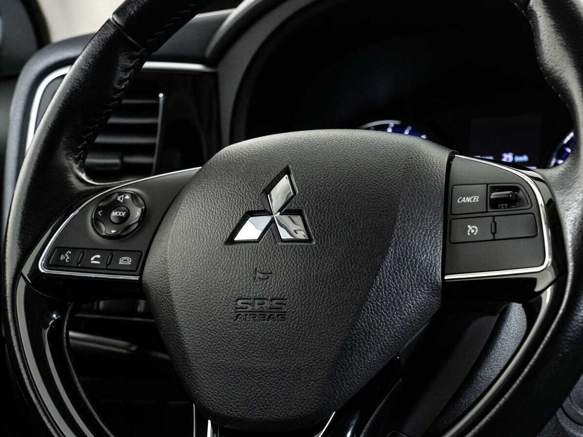Mitsubishi Outlander б/у, 2020, Вариатор. Фото: #10
