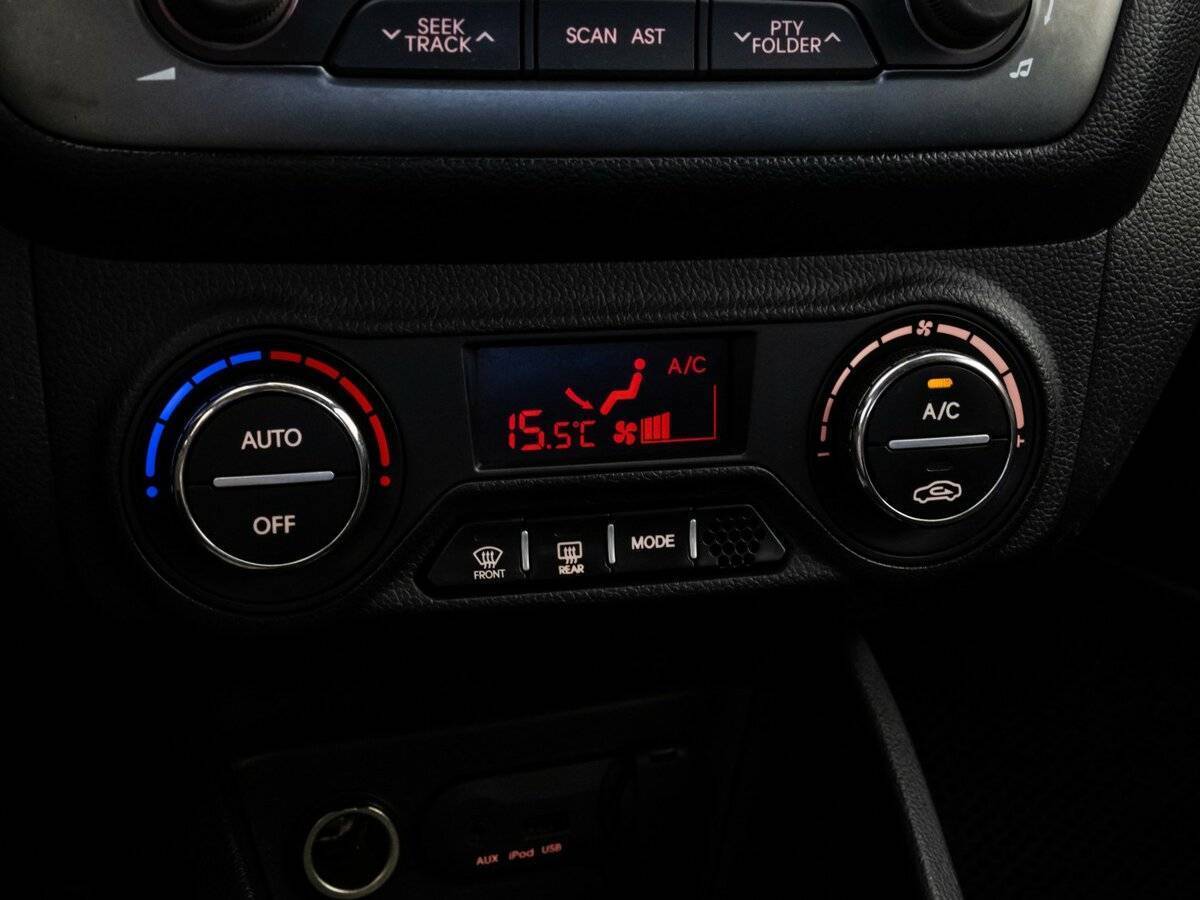 Kia Rio б/у, 2012, Автоматическая. Фото: #10