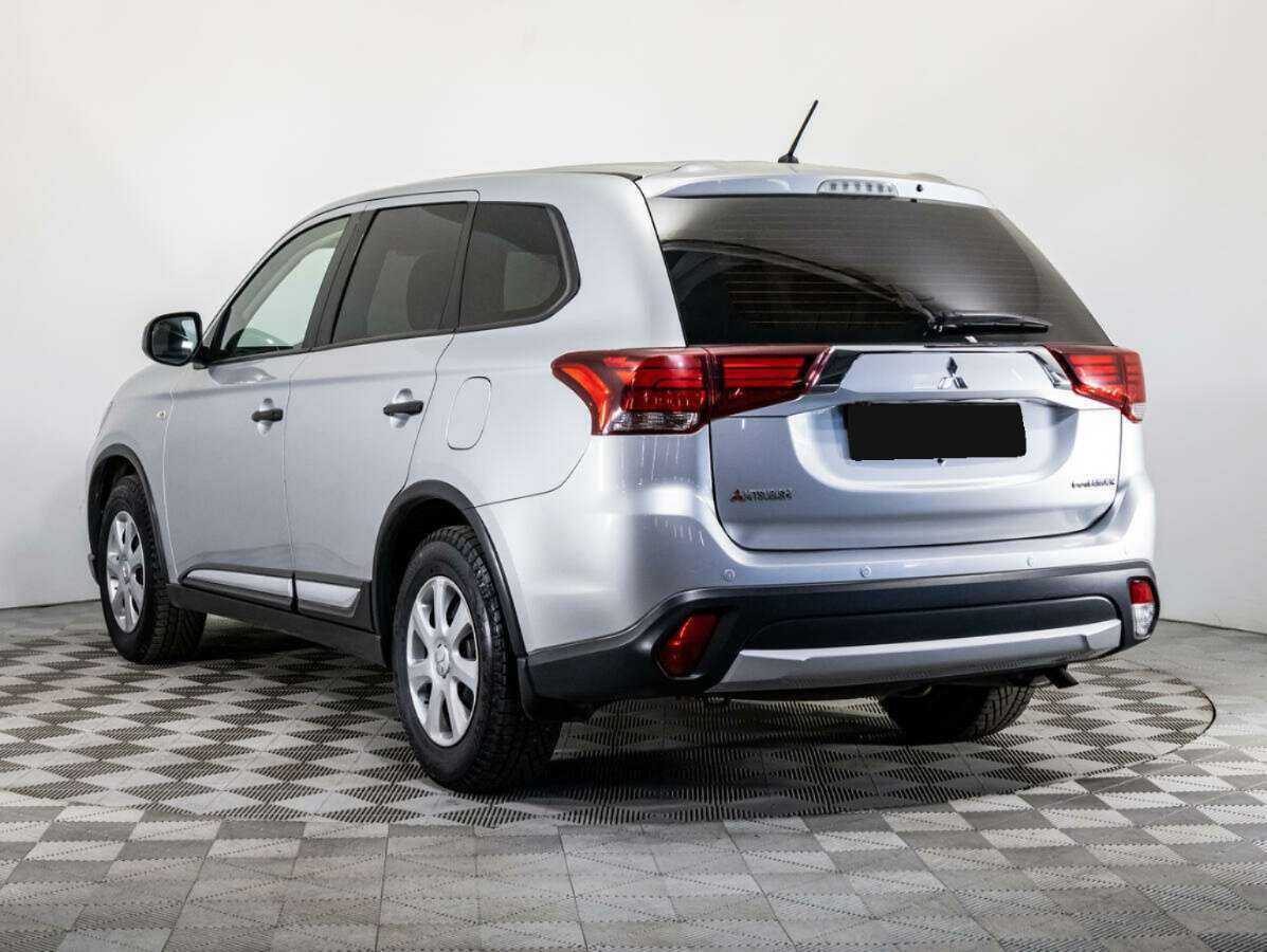 Mitsubishi Outlander б/у, 2015, Вариатор. Фото: #6