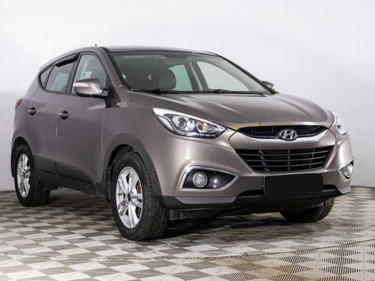 Hyundai ix35 б/у, 2014, Автоматическая. Фото: #2